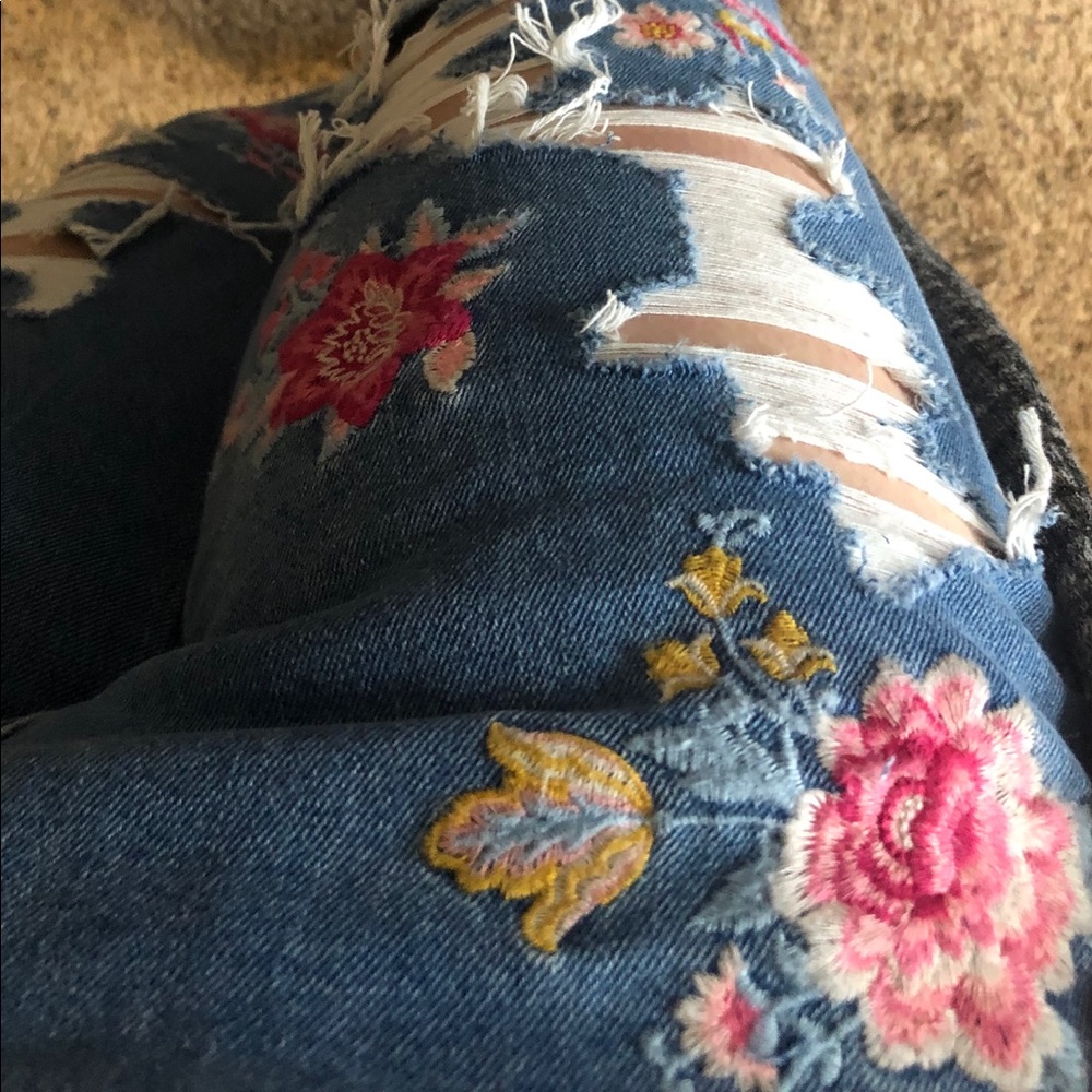 Embroidered mom jeans